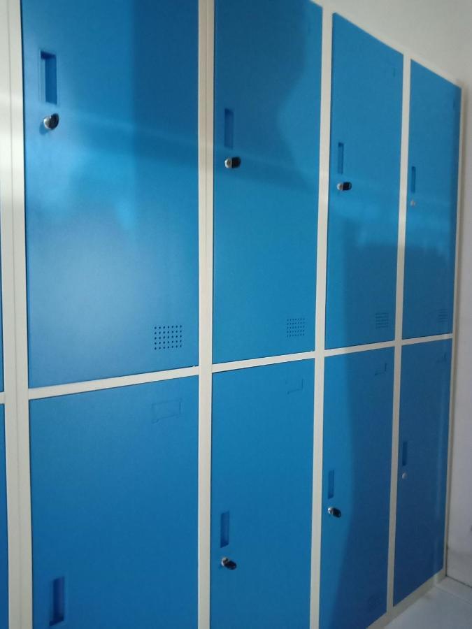 Reddoorz Hostel @ Feliz Noche Cengkareng Jakarta Kültér fotó